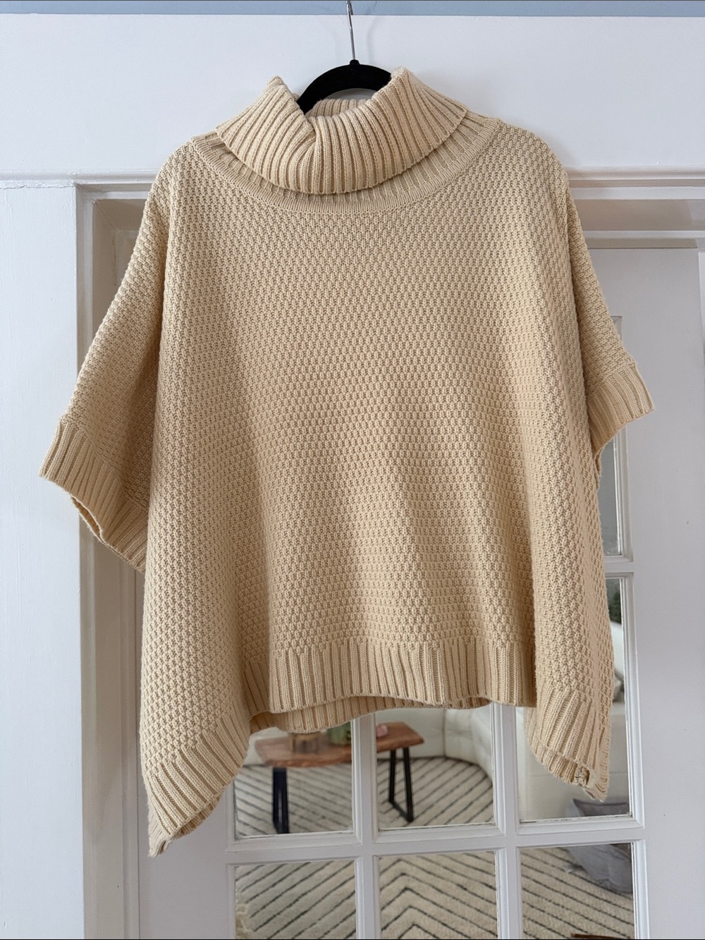 ILLA ILLA Cream Cable-Knit Cowl Turtleneck Poncho Sweater shirt